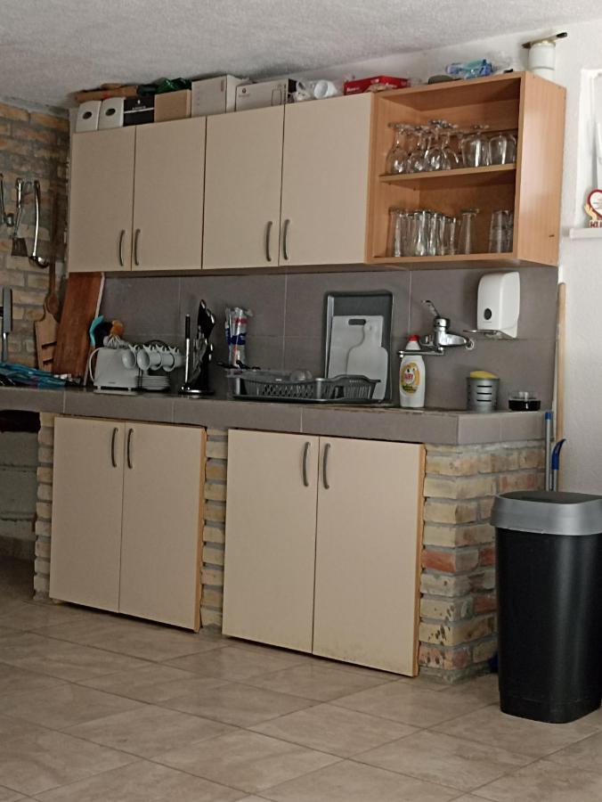 Vikendica Apartments Dunav Ms Celarevo Ngoại thất bức ảnh